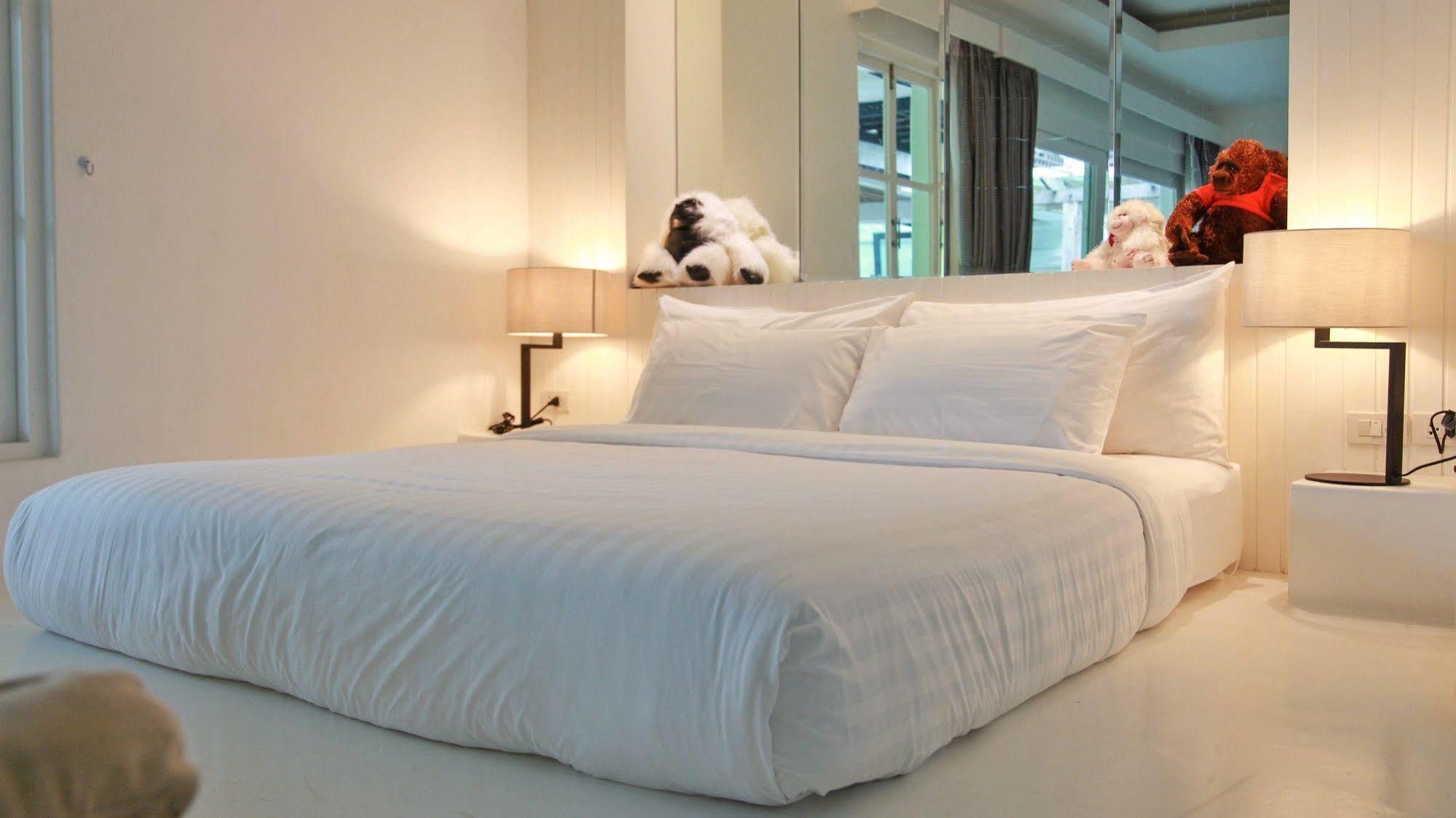 Monkey House Hotel Chiang Mai Eksteriør billede